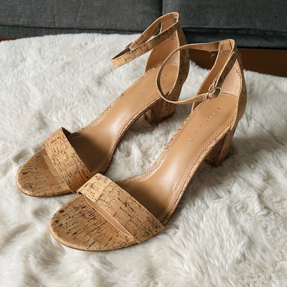NWT Kelly & Katie cork ankle strap heels - Sz 11